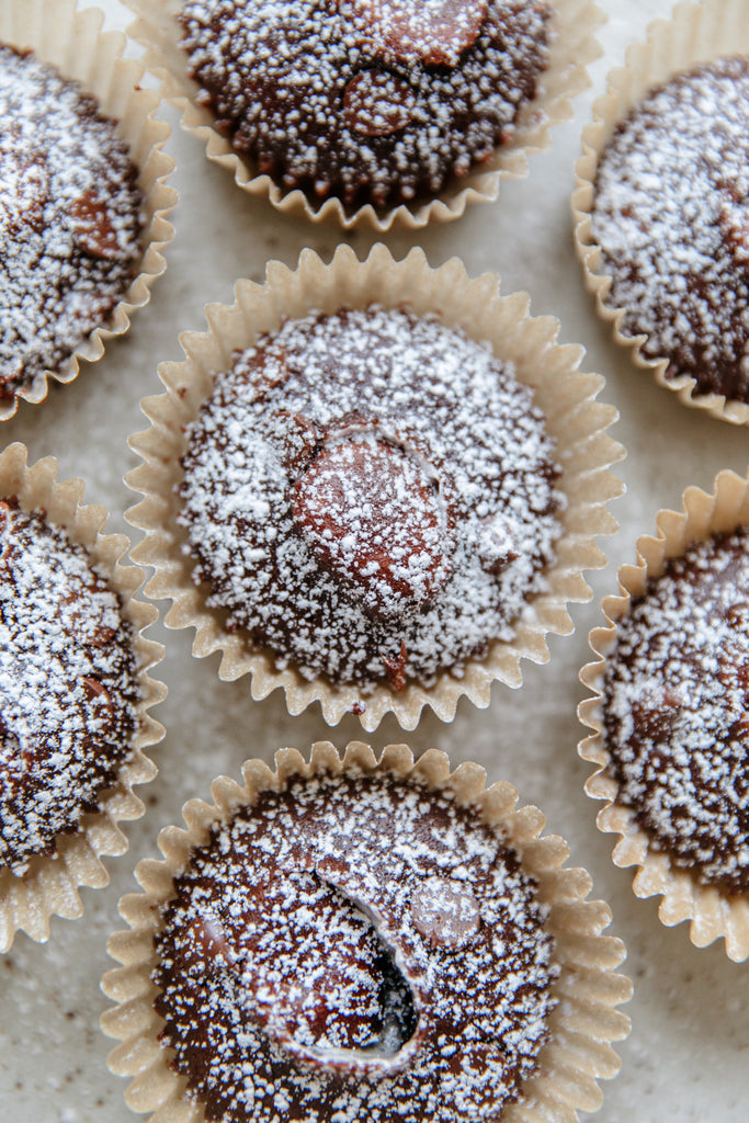 Mini Cupcakes Made with Organic Cacao Green Blend 